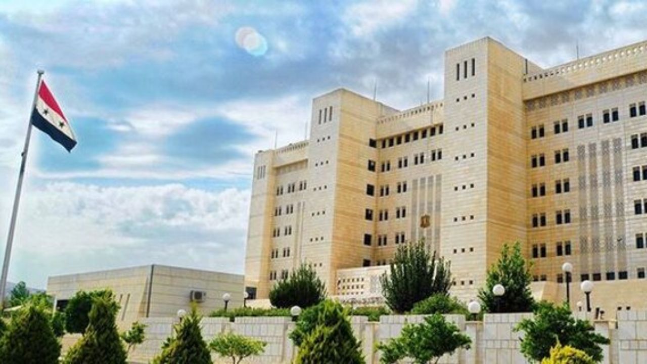 النصره در تدارک حمله ساختگی شیمیایی در ادلب است/سازمان منع تسلیحات غفلت نکند
