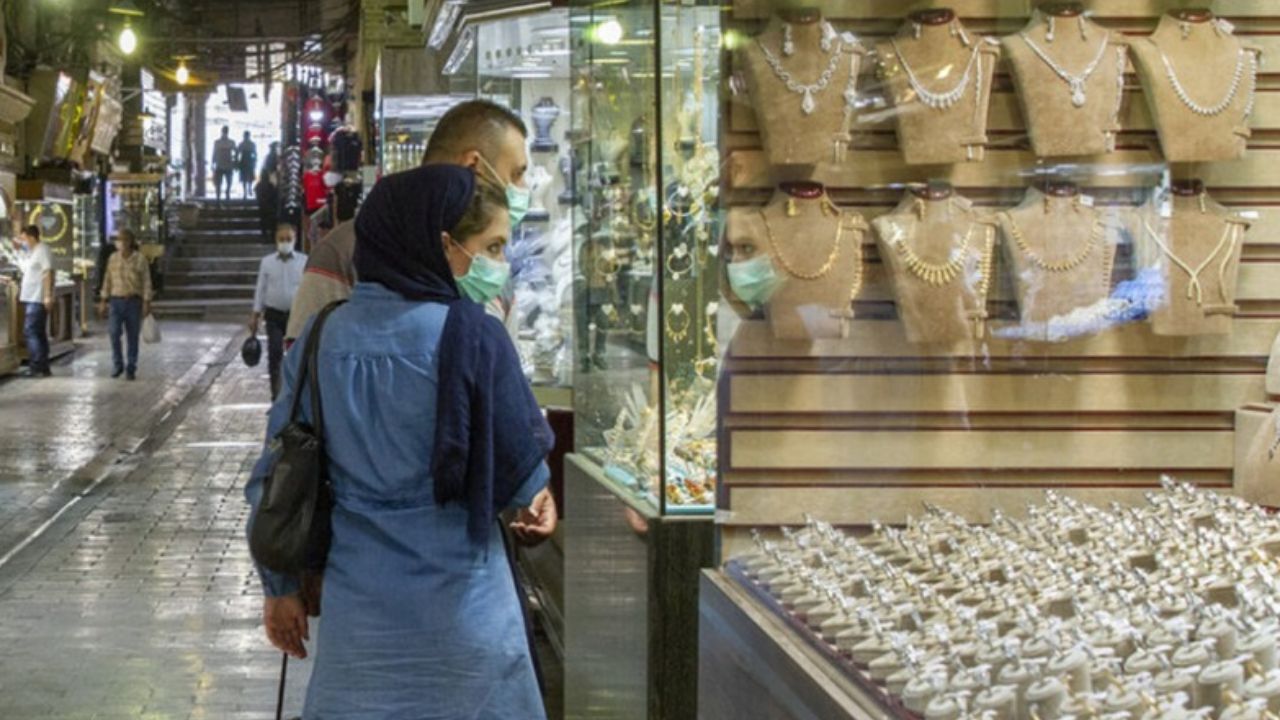 بازار سکه و طلا در انتظار برداشته شدن عملی تحریم‌ها