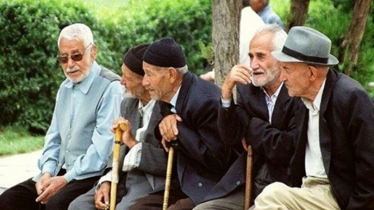 طرح مشکلات بازنشستگان تامین اجتماعی/ درخواست از رئیس جمهور منتخب