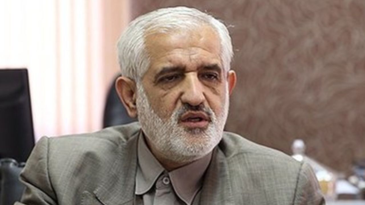 باید تکلیف انتخاب شهردار را مشخص کنیم / باید نگاه جناحی و حزبی را از مجموعه شورای شهر برداریم / شهرداری و شورا محل جنگ نیست