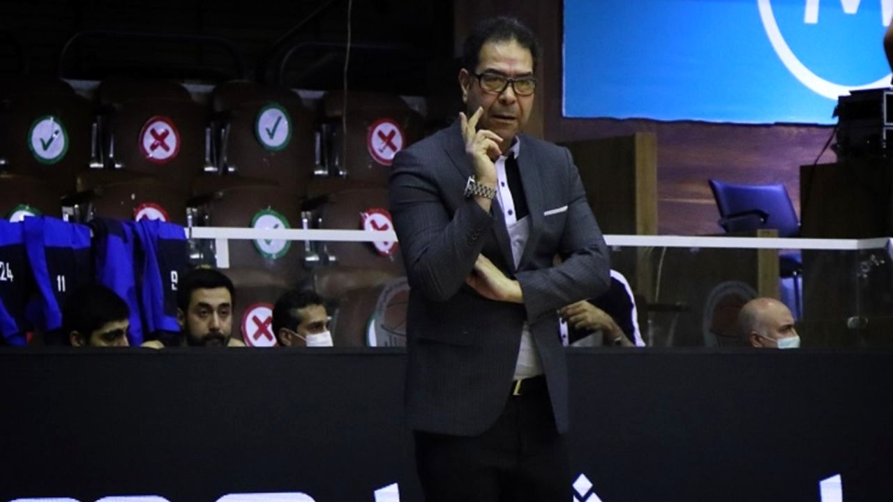 بسکتبال ایران با تیم‌های بزرگ، خوب بازی می‌کند/ نتایج تیم ملی را باید در زمان حضور حدادی بررسی کرد