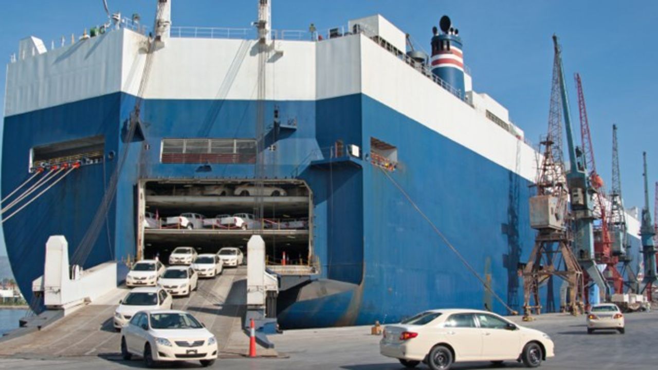 تأثیر شناورهای رو-رو در اقتصاد حمل‌و‌نقل/ ضرورت ورود خطوط کشتیرانی به توسعه شناورها