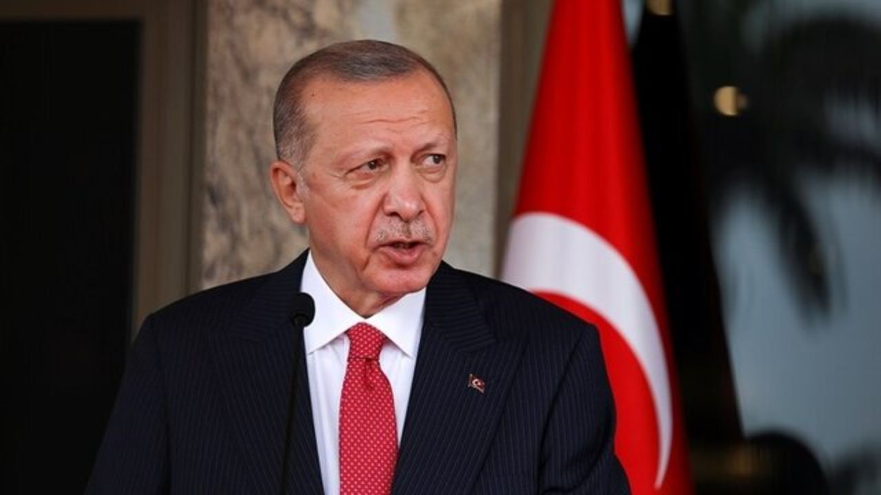 اردوغان وزیر دارایی را برکنار و وزیر جدید منصوب کرد