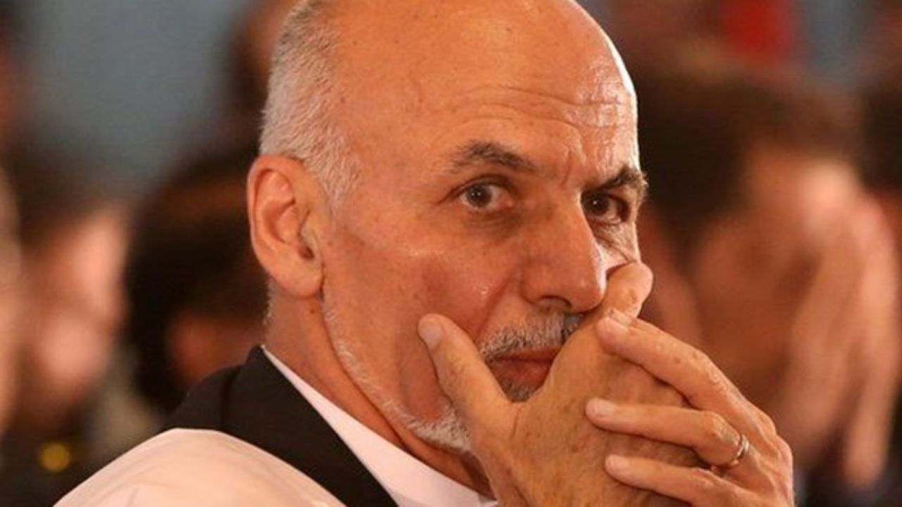 اشرف غنی پس از دریافت تماس از پاکستان، فرار کرد