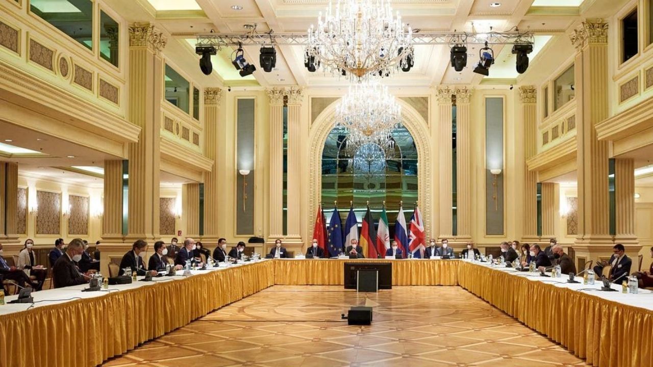 احتمال برگزاری کمیسیون مشترک برجام در روز جمعه/ روند مذاکرات آرام و رو به جلو