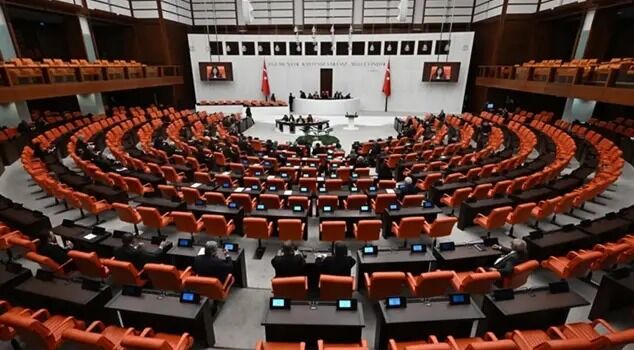 افشای رسوایی سوءاستفاده از کارآموزان در پارلمان ترکیه