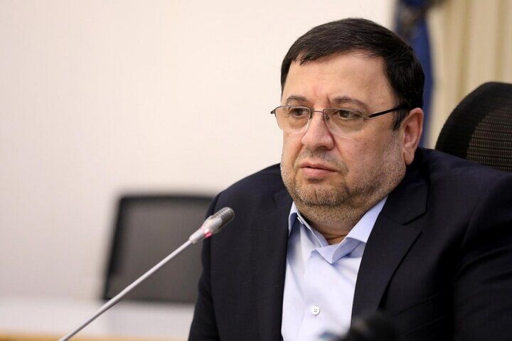 فیروزآبادی: اینکه واتس‌اپ باعث ترور فرماندهان شده درست نیست؛ دلیل موفقیت اسرائیل در انجام عملیات غافل‌گیرانه موارد دیگری بود