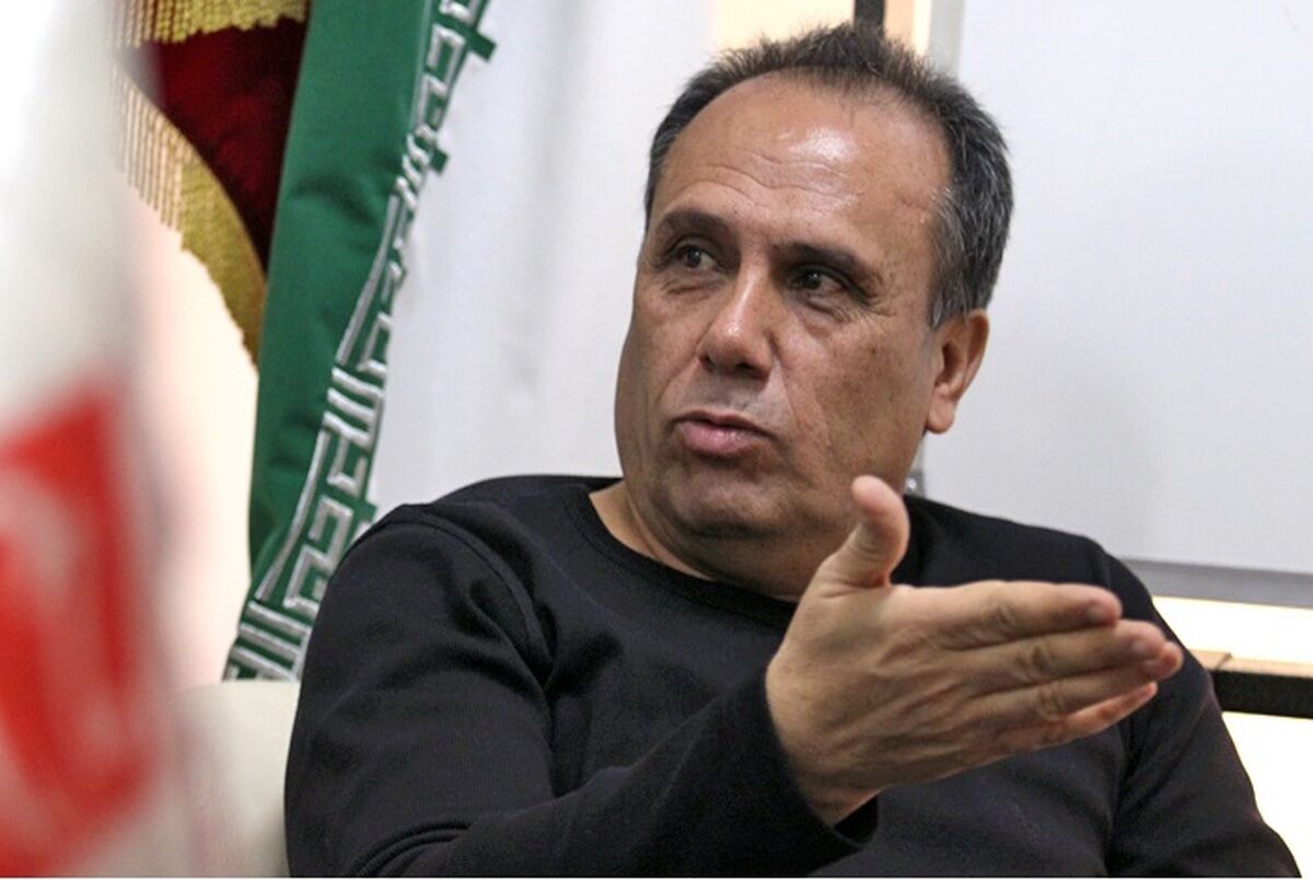 ضیا عربشاهی از آخرین وضعیتش در زندان گفت: دربی را با زندانی ها دیدم/ از پیشکسوت‌ها بهره‌برداری می کنند و به ما چیزی نمی رسد