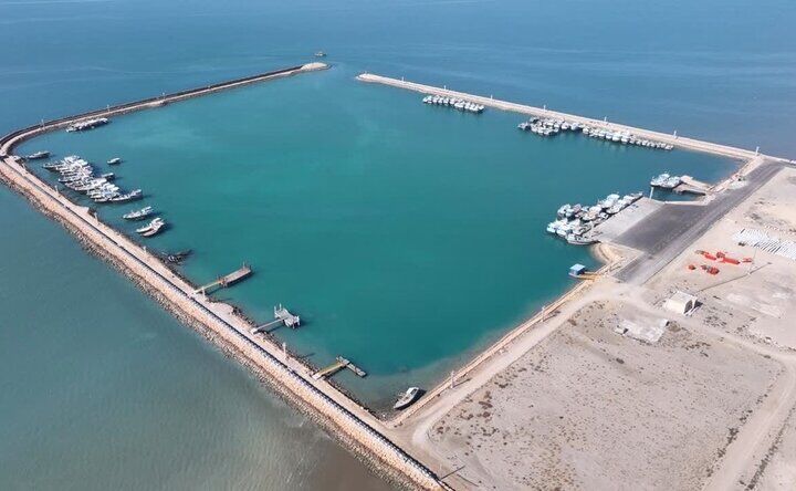 مدیر بنادر شرق هرمزگان جزئیات خسارت در بندر سیریک را اعلام کرد