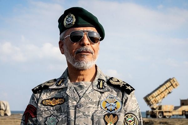 دریادار سیاری: قدرت نیروهای مسلح ایران برای آمریکا غیر قابل باور و هضم است

