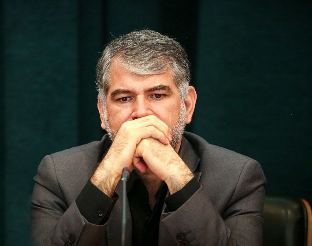 صابرین نیوز: ساداتی‌نژاد به زندان رفت