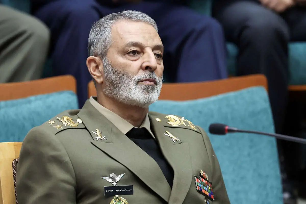 سرلشکر موسوی: اگرچه دشمنان ما ذاتاً وحشی و متجاوزند اما بعید است با این ضربه‌ای که خوردند دوباره قصد غلطی داشته باشند؛ با دقت تحرکات آنها را زیر نظر داریم، به قواعد قطع درگیری آگاهیم و فعلاً قصد اقدامی نداریم اما اقدامات ما این بار کاملاً متفاوت خواهد بود