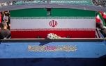 کاروان حامل پیکر رهبر شهید و خانواده ایشان در خیابان‌های مشهد + عکس