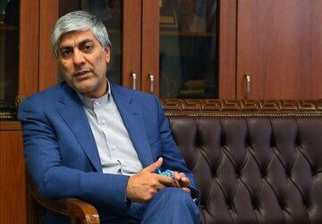 با ۱۶۷ رأی موافق؛ کیومرث هاشمی وزیر ورزش و جوانان شد