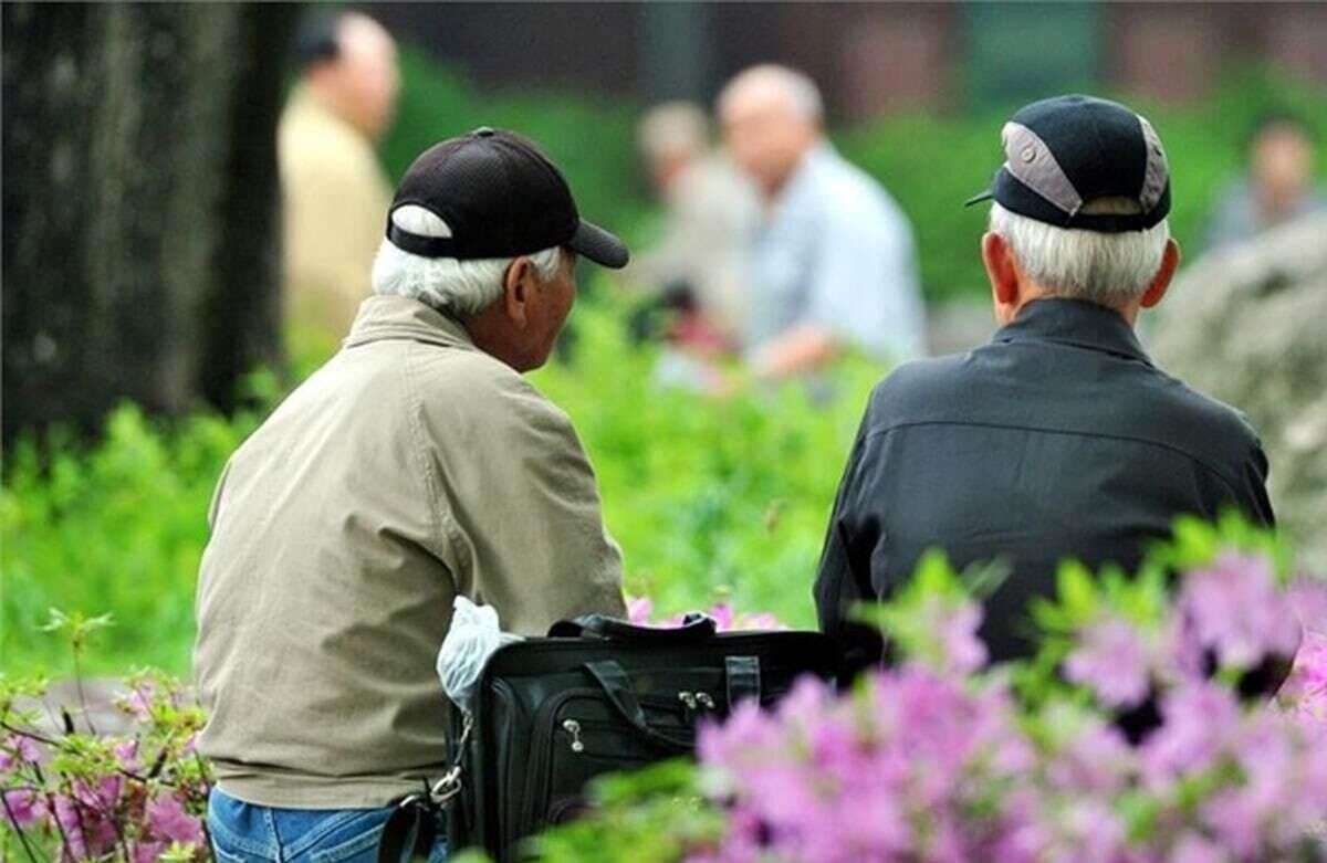 بازنشستگان ۲۳ و ۲۴ فروردین ماه منتظر واریزی بزرگ باشند +‌جزئیات
