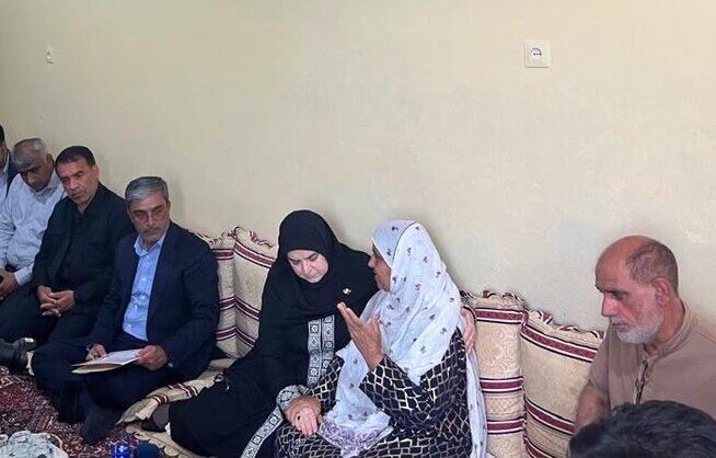 ابلاغ پیام رئیس‌ جمهوری به خانواده‌های شهدای بندر خمیر