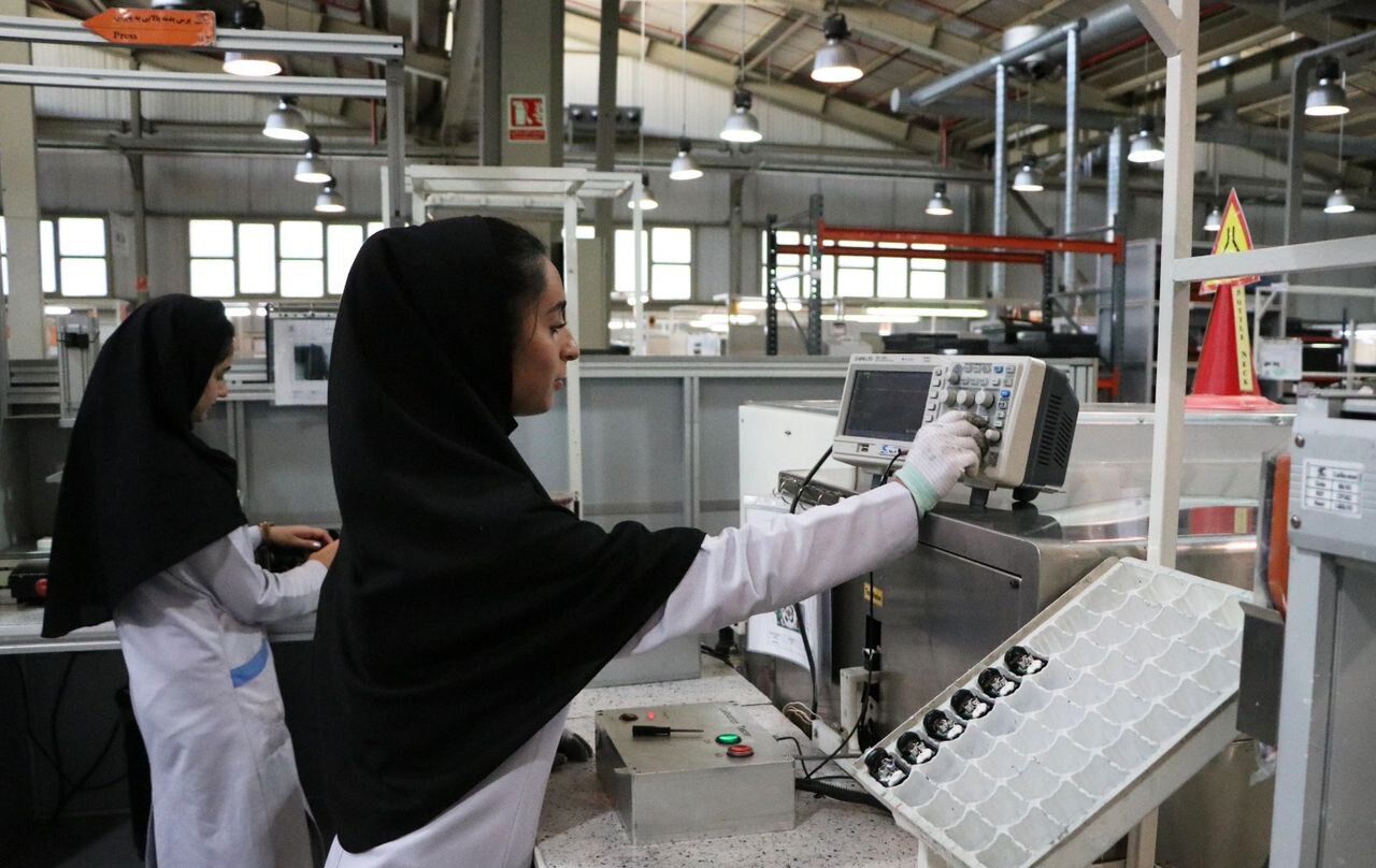 تشریح دستاوردهای کروز در سال 1402/تحقق شعار سال «مهار تورم و رشد تولید» از سوی کروز

