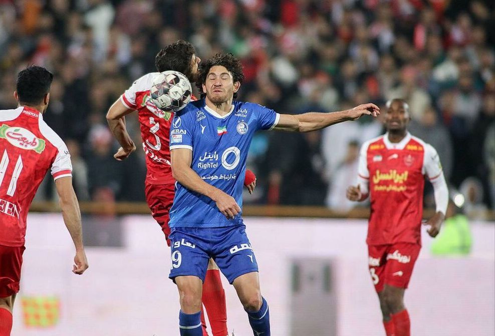 رونمایی از جام استقلال و جام پرسپولیس! + عکس
