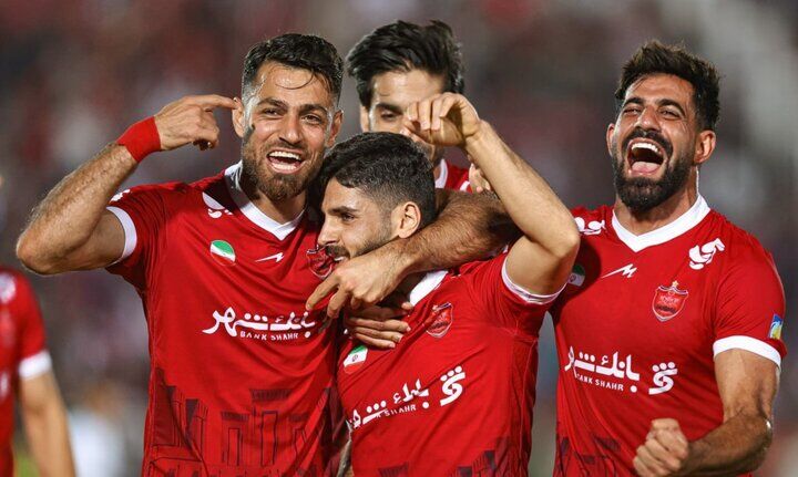 برد پرسپولیس مقابل ذوب‌آهن؛ سند ابقای هاشمیان امضا شد؟