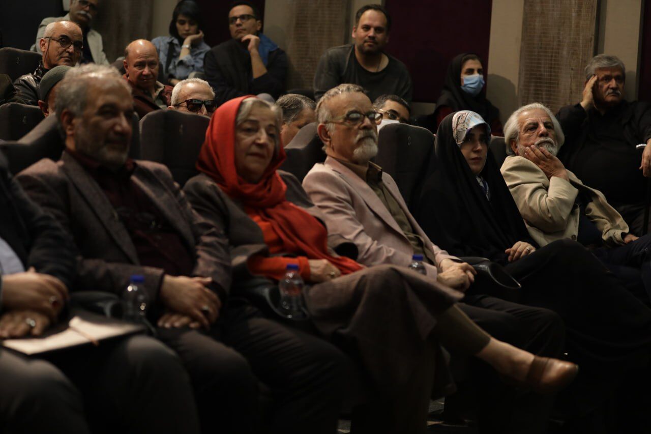 مرضیه برومند: مردم فکر می‌کنند رئیس سینما هستم + تصویر