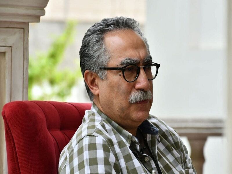 در روز ملی سینما اتفاق افتاد؛ فرهاد توحیدی از دبیری جشن خانه سینما استعفا کرد!
