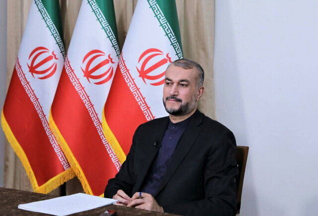 از میز مذاکره فاصله نگرفته و نخواهیم گرفت /ملت ما باید از منافع اقتصادی برجام سود ببرند