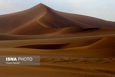 کوه های شنی کویر لوت