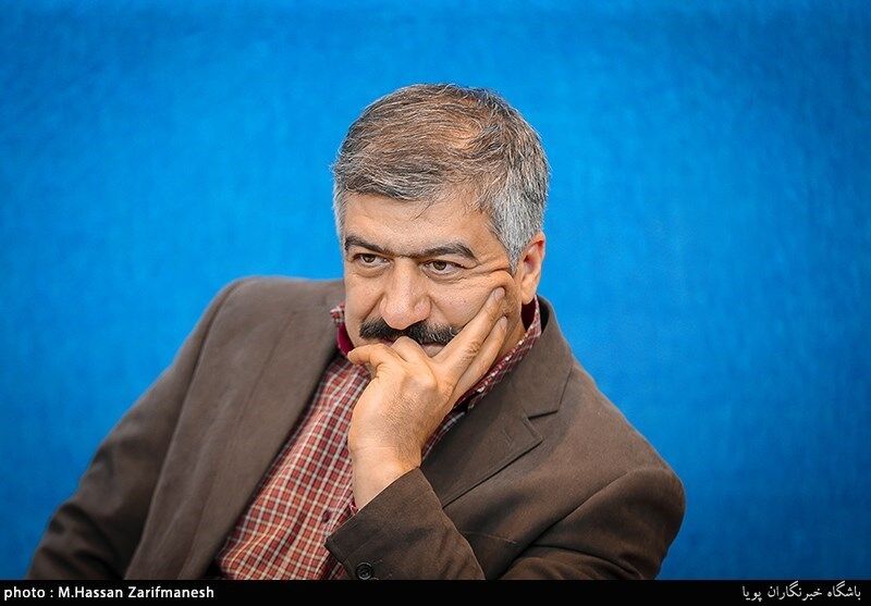 تا وقتی مدیران صداوسیما فامیل بازی می کنندجایی برای بقیه باقی نمی ماند