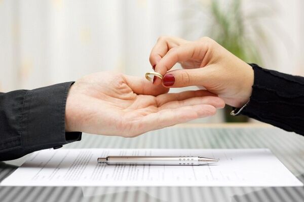 آیا خانم‌ها می‌توانند پس از طلاق مهریه خود را به اجرا بگذارند؟