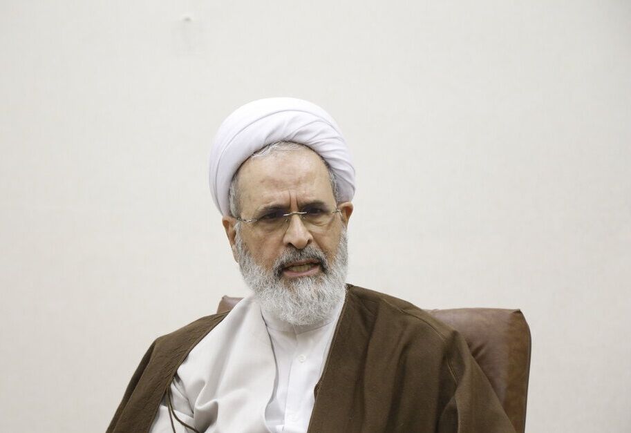 آیت الله اعرافی: عصر جدید اقتدار ایران و محور مقاومت آغاز شده است
