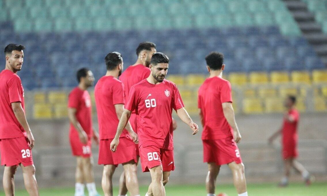 خبر بد برای پرسپولیسی ها/ احتمال غیبت ستاره سرخ ها در قطر افزایش یافت!