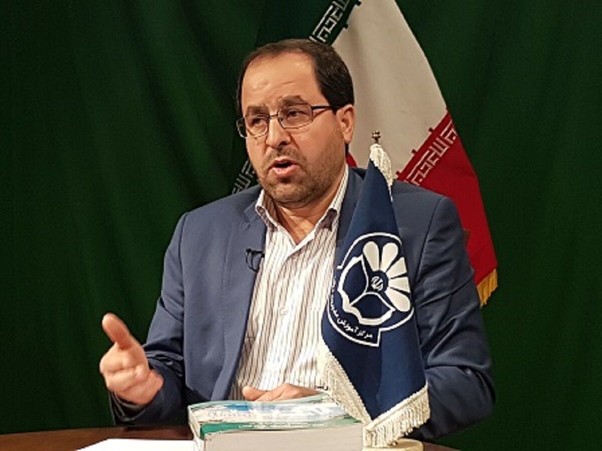 لغو همکاری با اساتید به دلایل سیاسی نبوده
