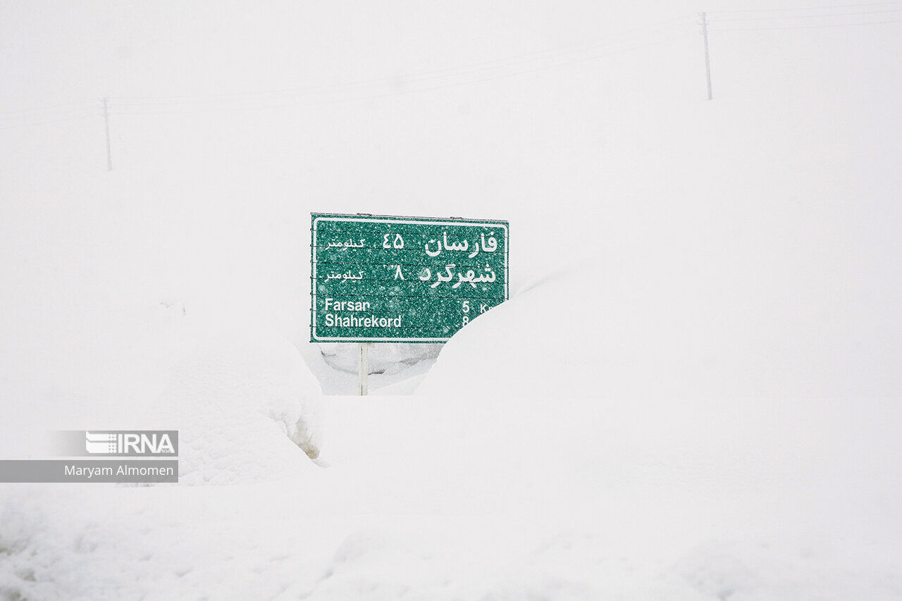 یک شهروند چلگردی: به اندازه دو روز دیگر نان در خانه داریم