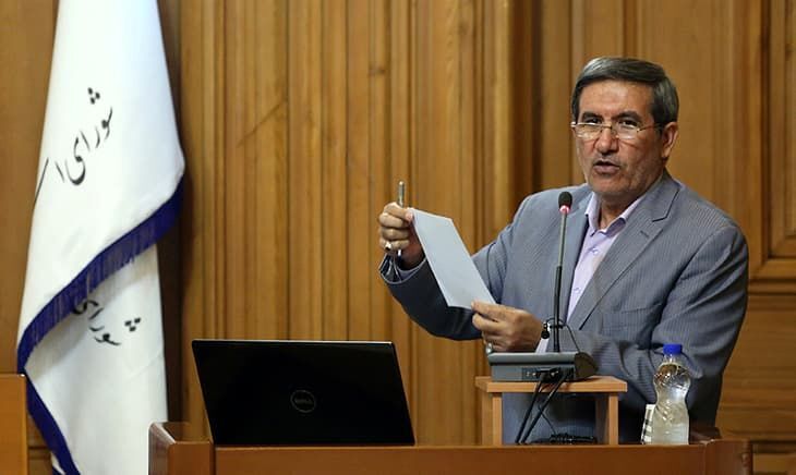 ناصر امانی: شهرداری تهران ۵ هزار میلیارد تومان با صدا و سیما قرارداد دارد/ اگر زورمان برسد، بودجه تبلیغات شهرداری را در سال آینده کاهش می‌دهیم
