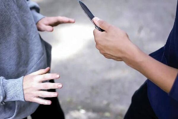 زورگیری‌های سریالی برای پس دادن پول مواد مخدر ربوده‌شده