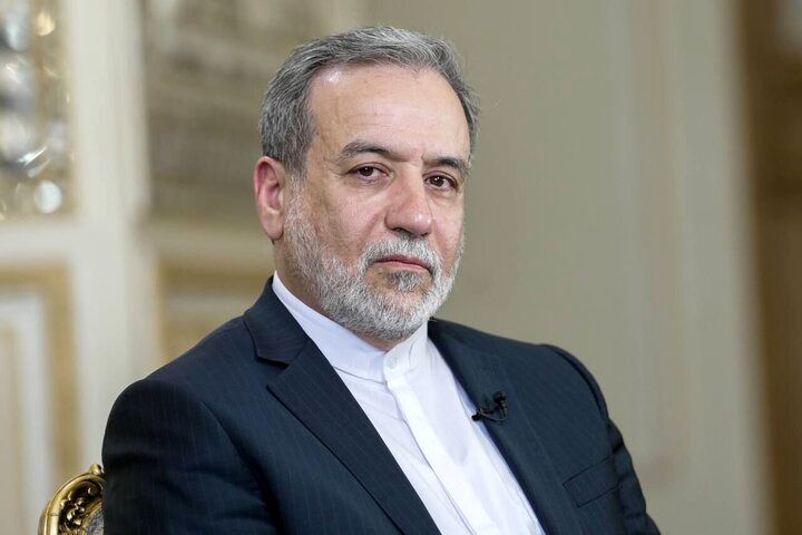 عباس عراقچی: وزارت امور خارجه خادم زائران بیت الله الحرام است