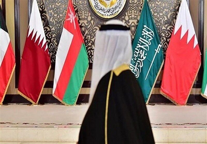 یزدان‌پناه: شورای همکاری خلیج فارس از ابتدا با یک خطای راهبردی شکل گرفت؛ حال نیز اسرائیل یکی از عوامل اصلی انشقاق است/ اختلافات عربستان و امارات ناقوس پایان شورای همکاری را به صدا درآورده؟