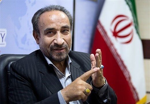 آزادی بیان از زورگویی حاکمان به شهروندان جلوگیری می‌کند
