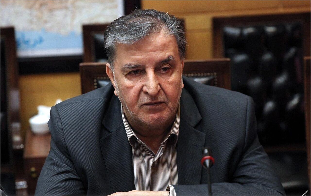 تولید دانش‌بنیان یعنی خودرویی تولید شود که ایربگ آن باز شود