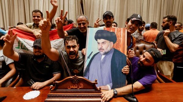 درخواست جریان صدر از هوادارانش؛ ساختمان مجلس را تخلیه کنید