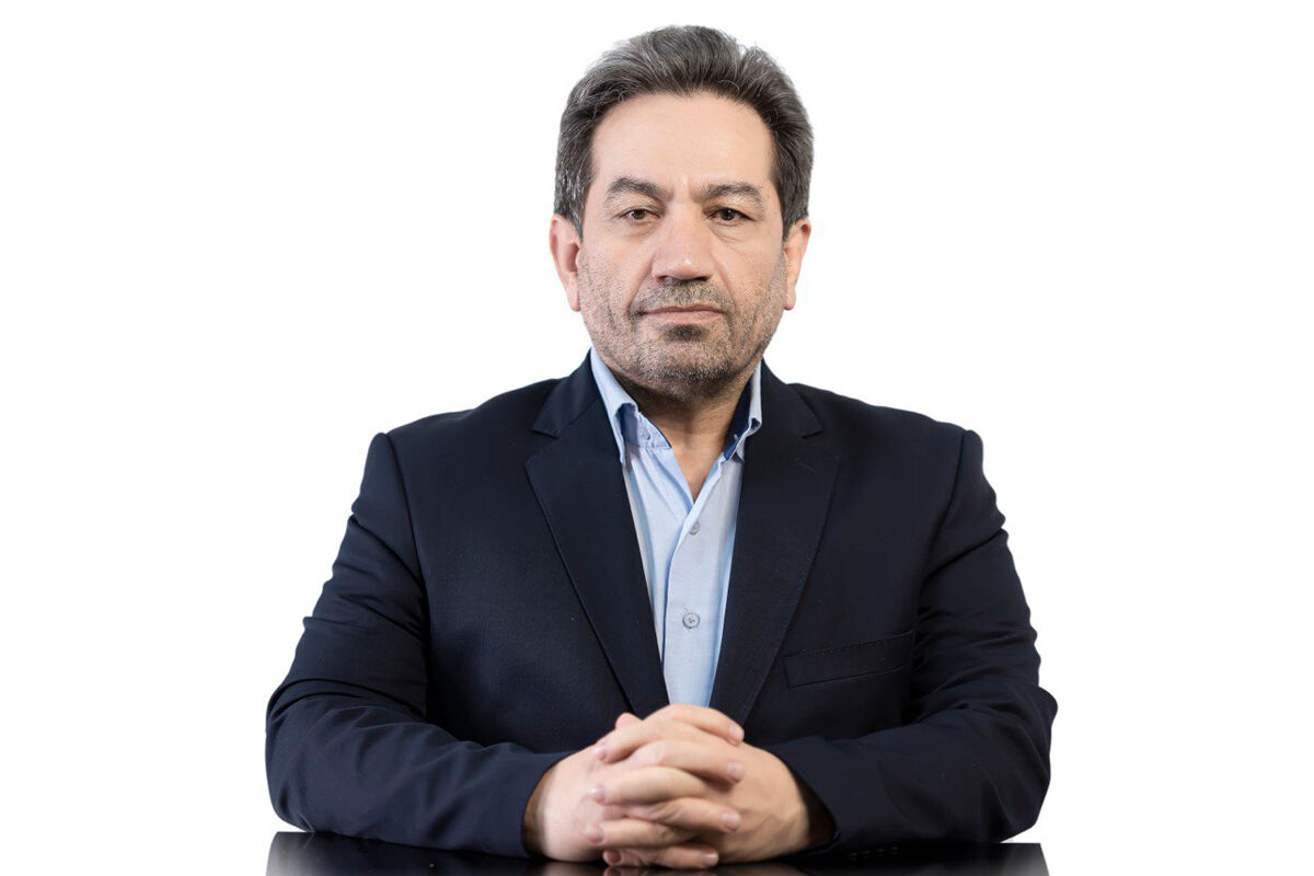 محبوب حضرتی رای خود را به صندوق انداخت + عکس