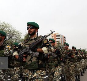 فرمانده نیروی زمینی ارتش: وحدت نیروهای مسلح؛ کلید ناکامی دشمن در بحران‌ها است