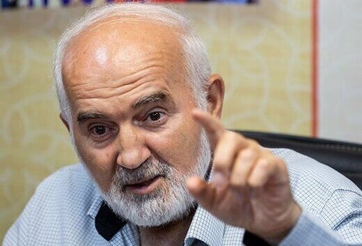 احمد توکلی سران سه قوه را «معتاد» خواند