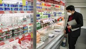 کنایه روزنامه اصولگرا به مسئولان بعد از افزایش قیمت لبنیات؛ ناراضی کردن همزمان تولید‌کننده و مصرف‌کننده هنر خاص شماست