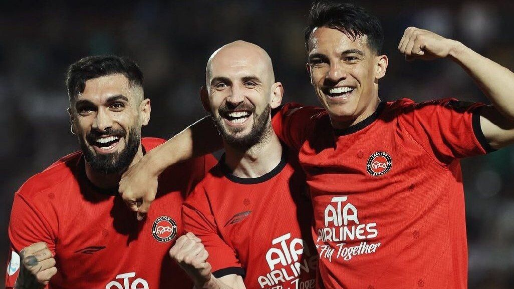 زنوزی: بازیکنان ما نمی‌خواهند به پرسپولیس بروند