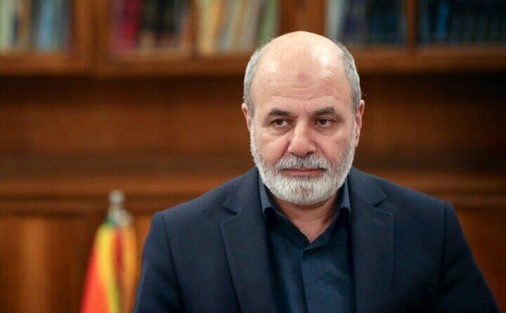 هشدار دریادار احمدیان: بیش از دو دهه است با راهبرد ⁧جنگ نامتقارن⁩ برای این لحظه تمرین کرده‌ایم؛ نزدیکتر بیایید