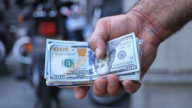 واکنش بازار دلار به اعلام وصول لایحه بودجه ۱۴۰۵ چه خواهد بود؟
