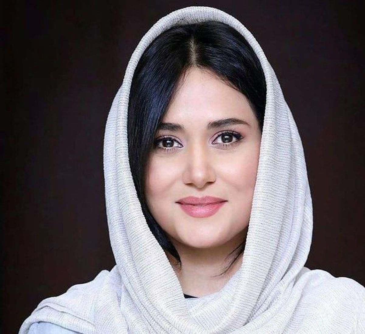 مهران رجبی صدای پریناز ایزدیار را هم درآورد + عکس