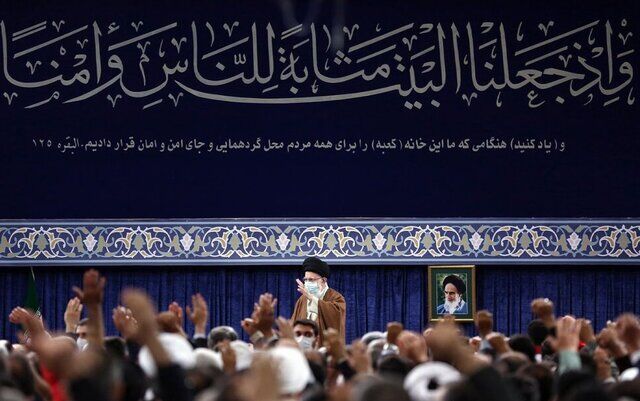 اگر حج نباشد امت اسلامی فروخواهد پاشید