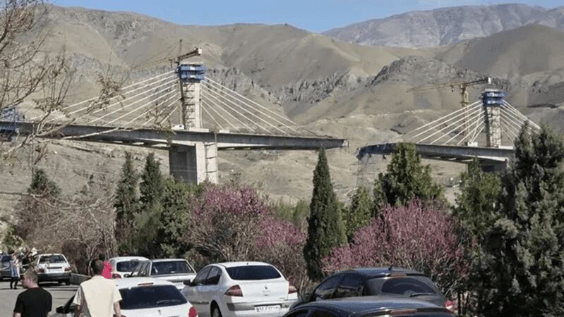 سرنوشت بازسازی پل B1 کرج به کجا رسید؟؛تصمیم‌گیری با ۱۵ متخصص